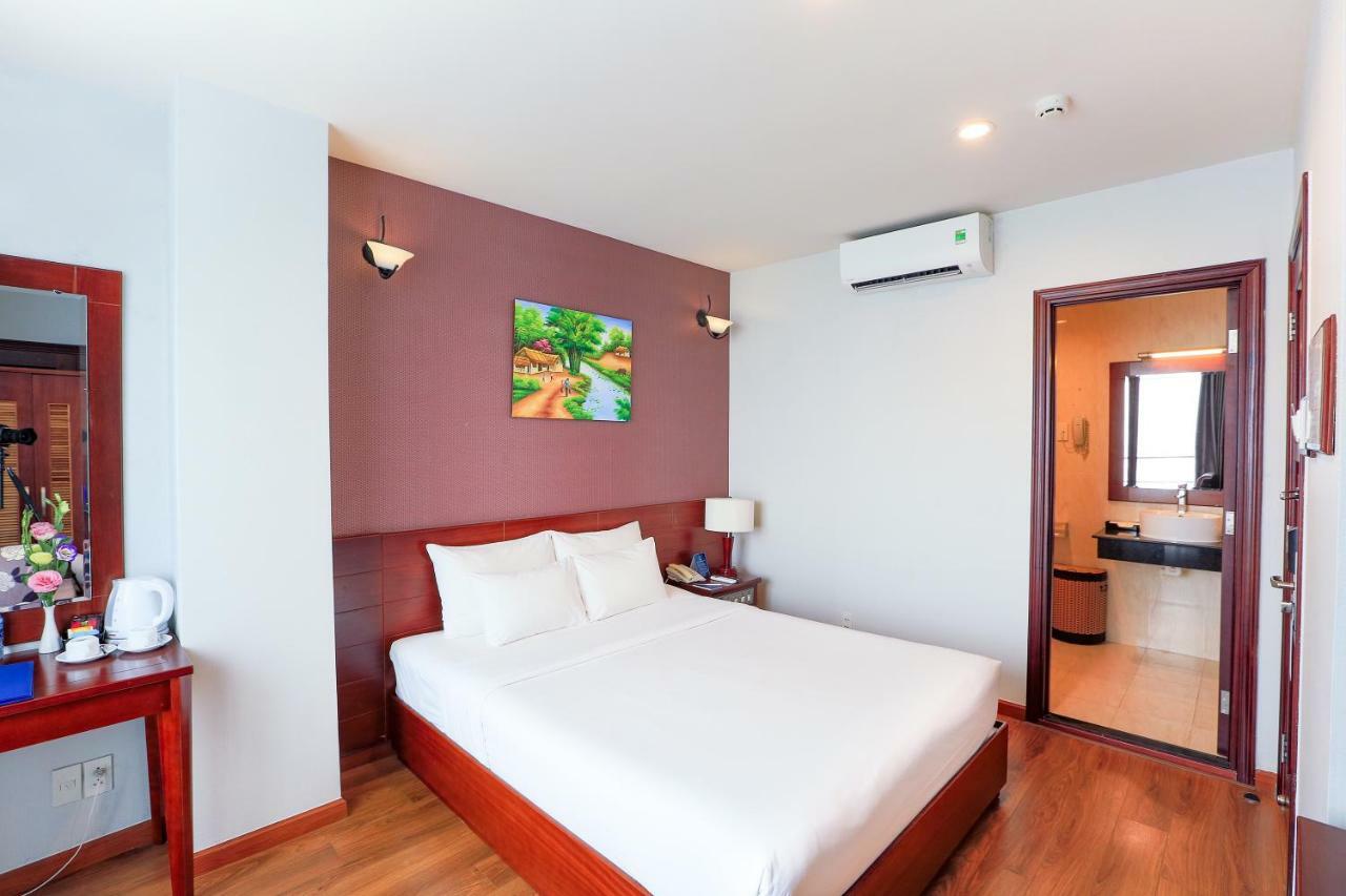 Park View Saigon Hotel Хошимин Екстериор снимка